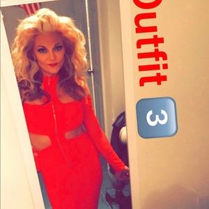 Red super fierce cut out bday dress 👗 🎂